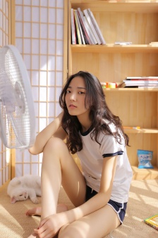 可爱女生宿舍在线观看